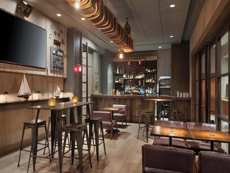 Fort Lauderdale Marriott Harbor Beach Resort & Spa image