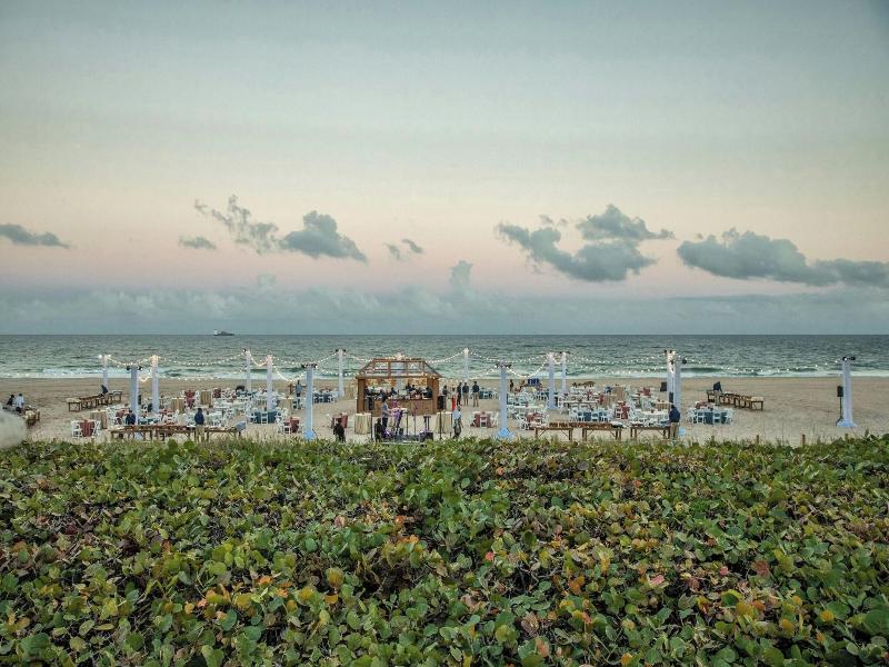 Fort Lauderdale Marriott Harbor Beach Resort & Spa image
