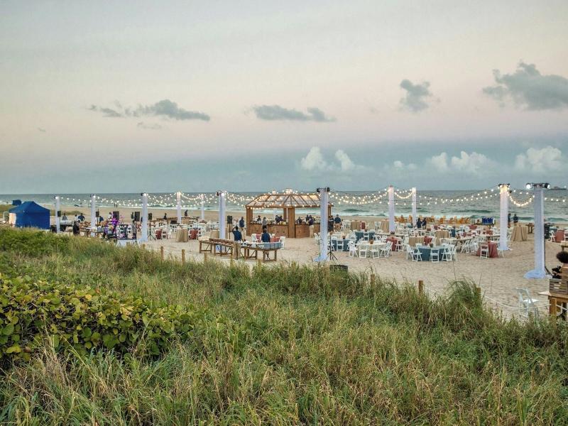 Fort Lauderdale Marriott Harbor Beach Resort & Spa image