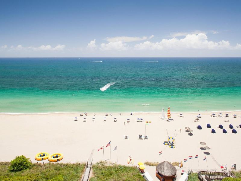 Fort Lauderdale Marriott Harbor Beach Resort & Spa image