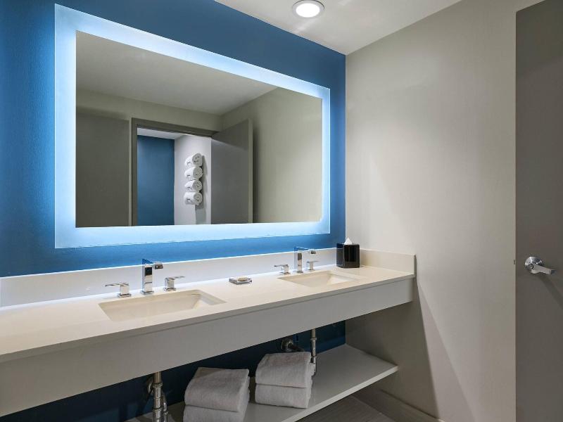 Sanibel Harbour Marriott Resort & Spa image