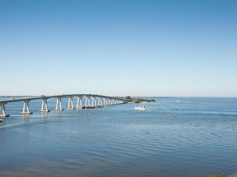 Sanibel Harbour Marriott Resort & Spa image