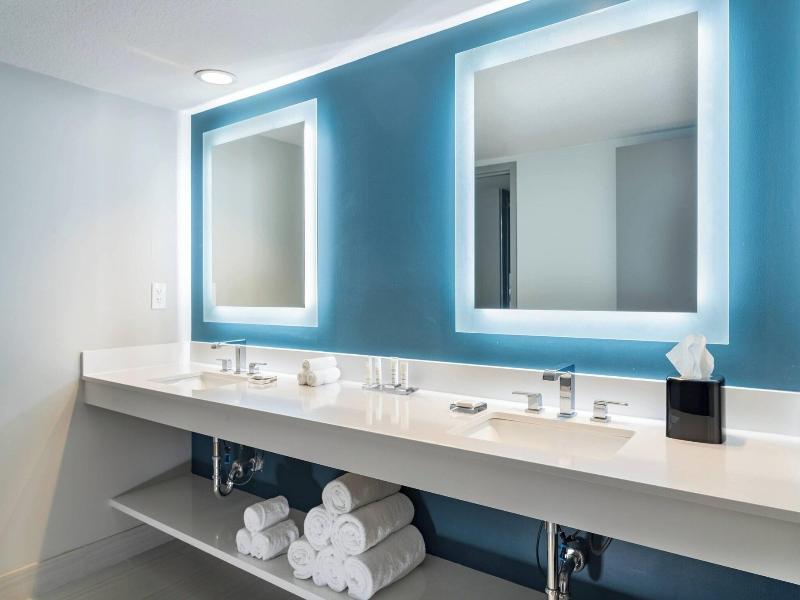 Sanibel Harbour Marriott Resort & Spa image