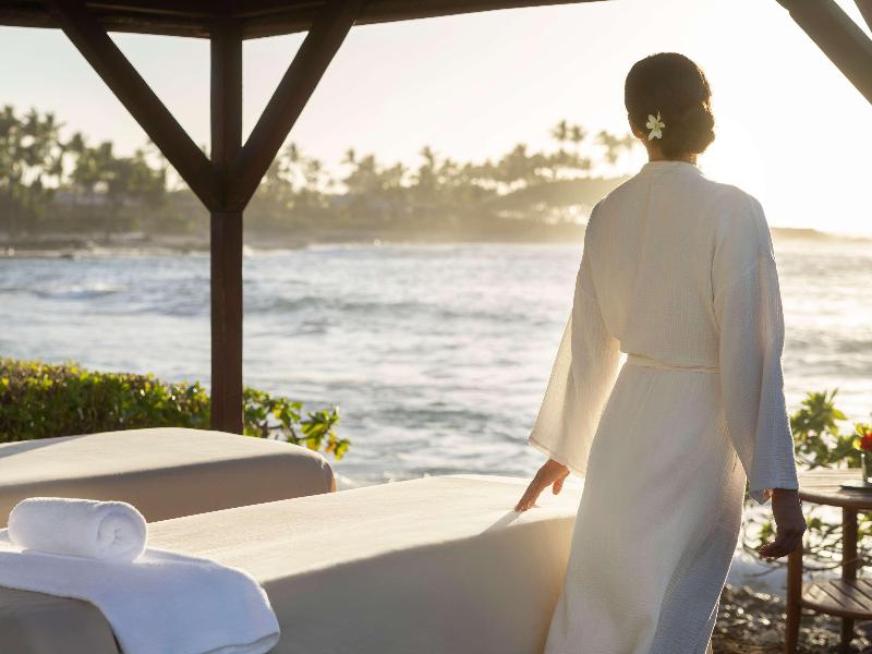 Fairmont Orchid