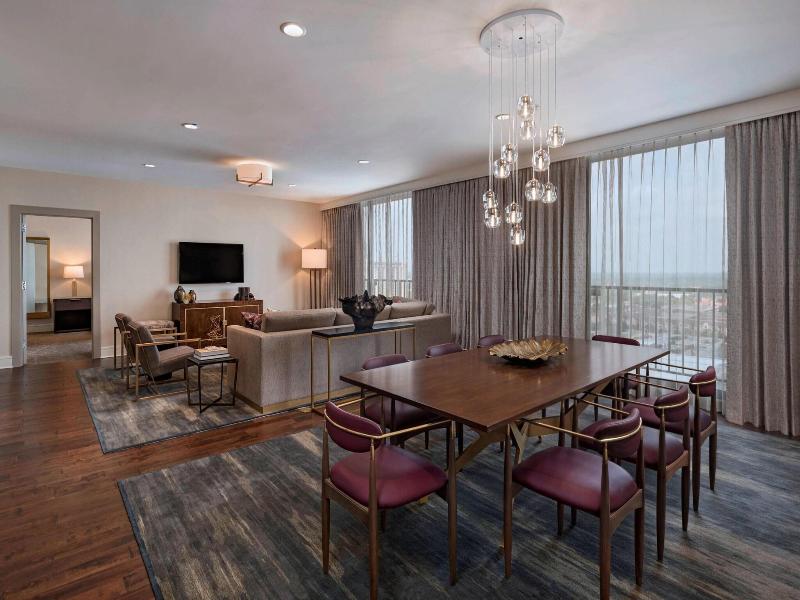 Westin Galleria Houston image
