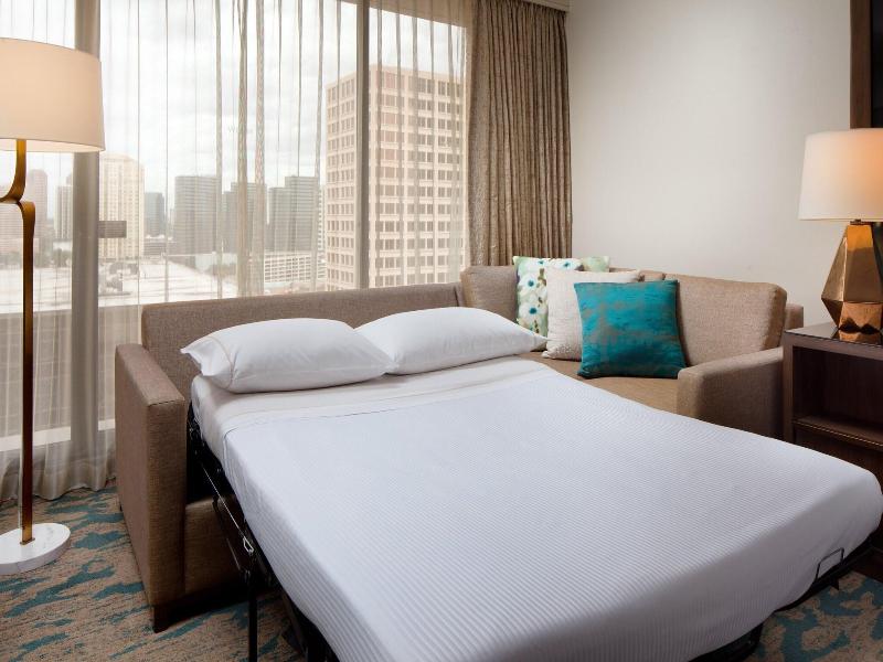 Westin Galleria Houston image