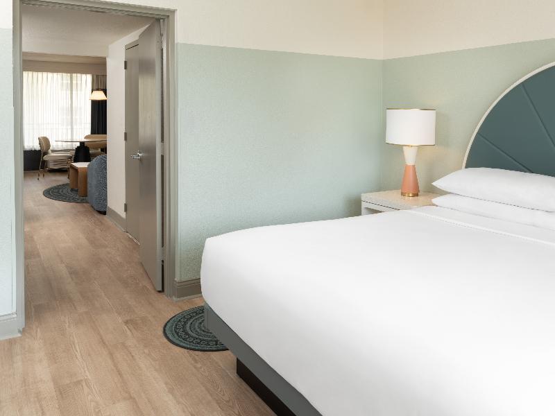 Sheraton Orlando Lake Buena Vista Resort image