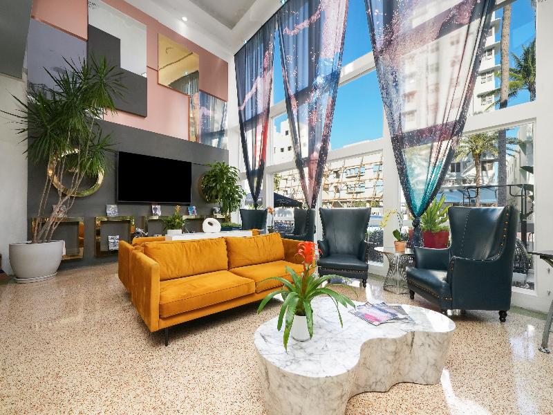 Catalina Hotel & Beach club image