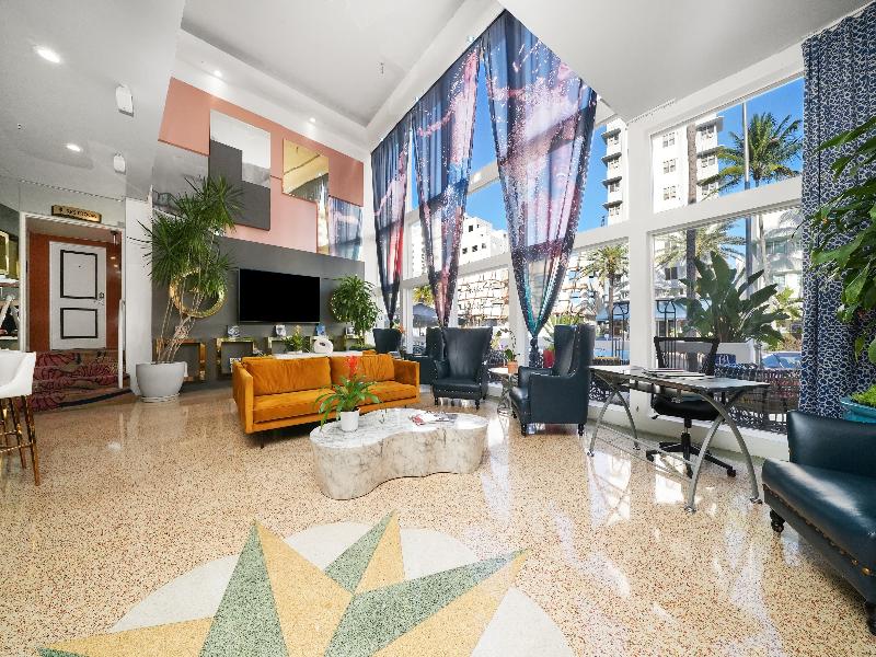 Catalina Hotel & Beach club image