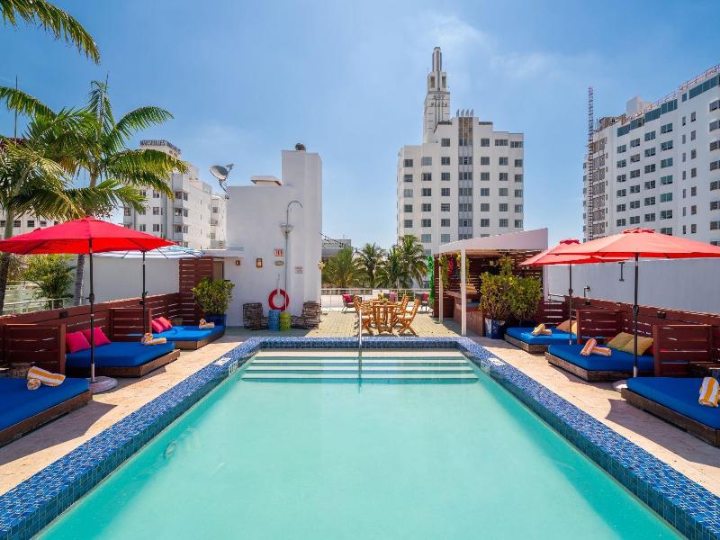 Catalina Hotel & Beach club image