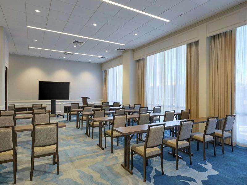 The Westin Oaks Houston at the Galleria image