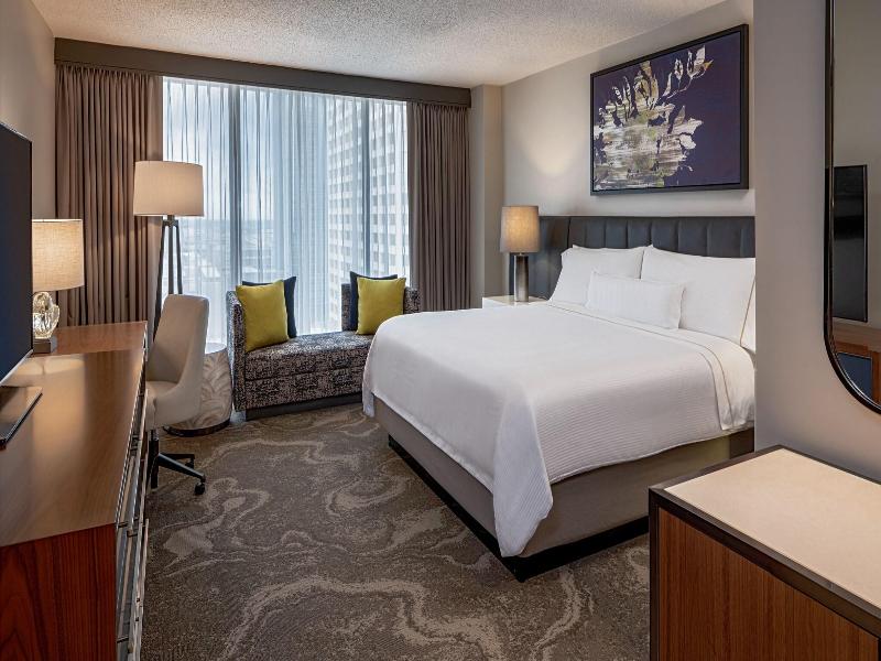 The Westin Oaks Houston at the Galleria image