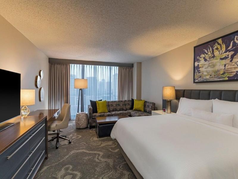 The Westin Oaks Houston at the Galleria image
