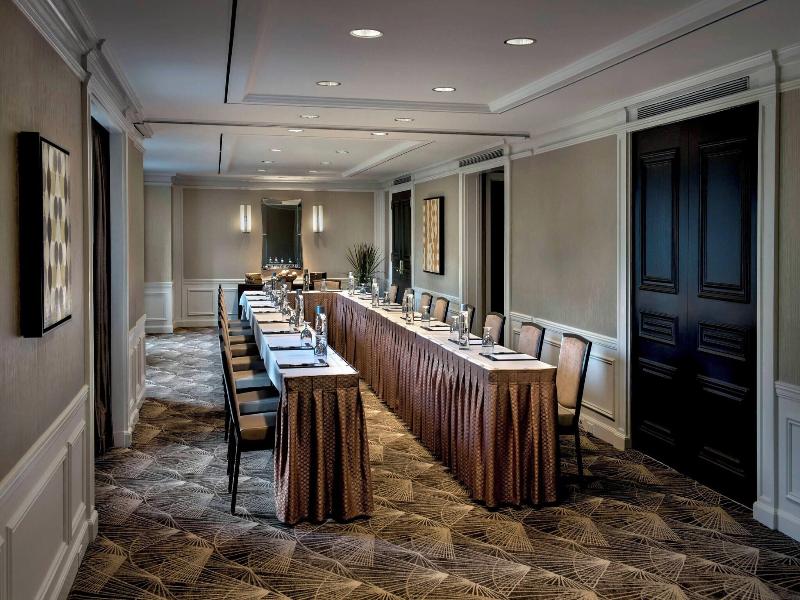 JW Marriott Essex House New York image