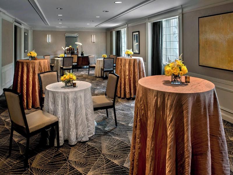 JW Marriott Essex House New York image