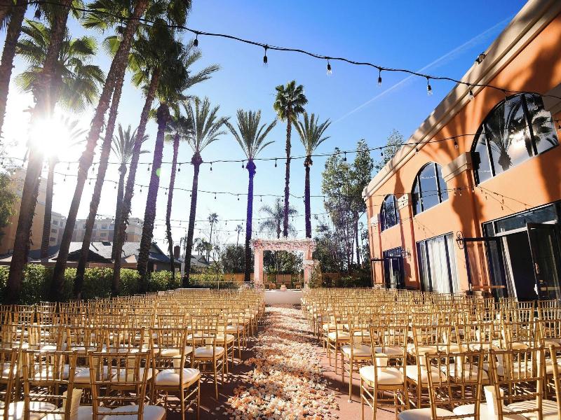 Delta Hotels by Marriott Anaheim Garden Grove image
