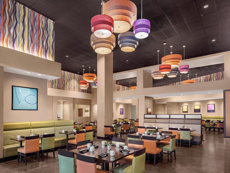 Delta Hotels by Marriott Anaheim Garden Grove image