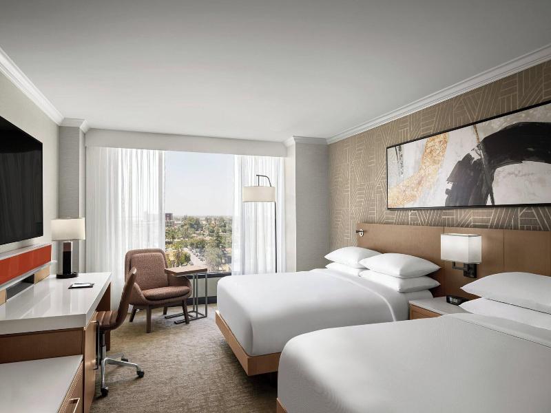 Delta Hotels by Marriott Anaheim Garden Grove image