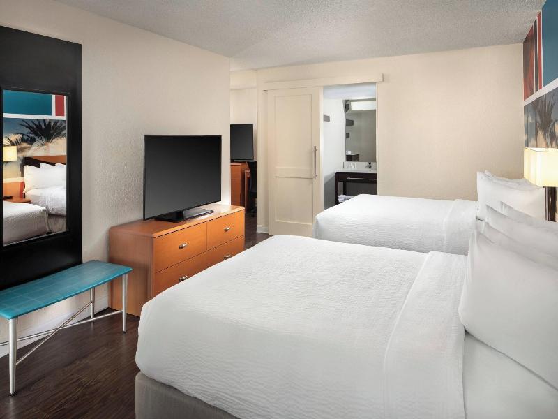 Fairfield Inn Anaheim Resort image