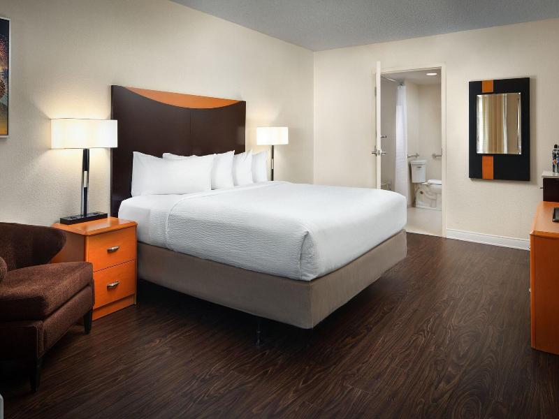 Fairfield Inn Anaheim Resort image