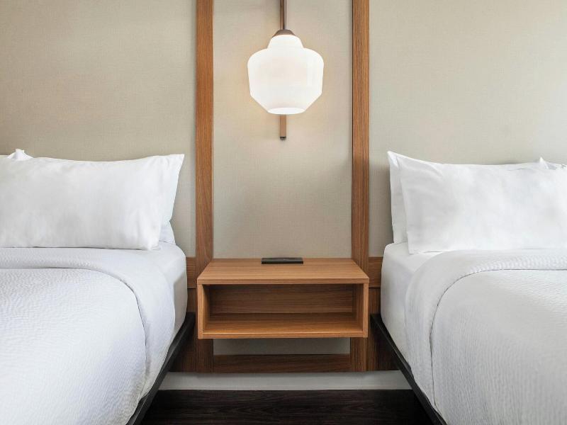 Fairfield Inn Anaheim Resort image