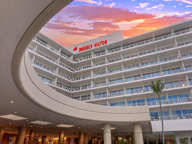 Beverly Hilton image