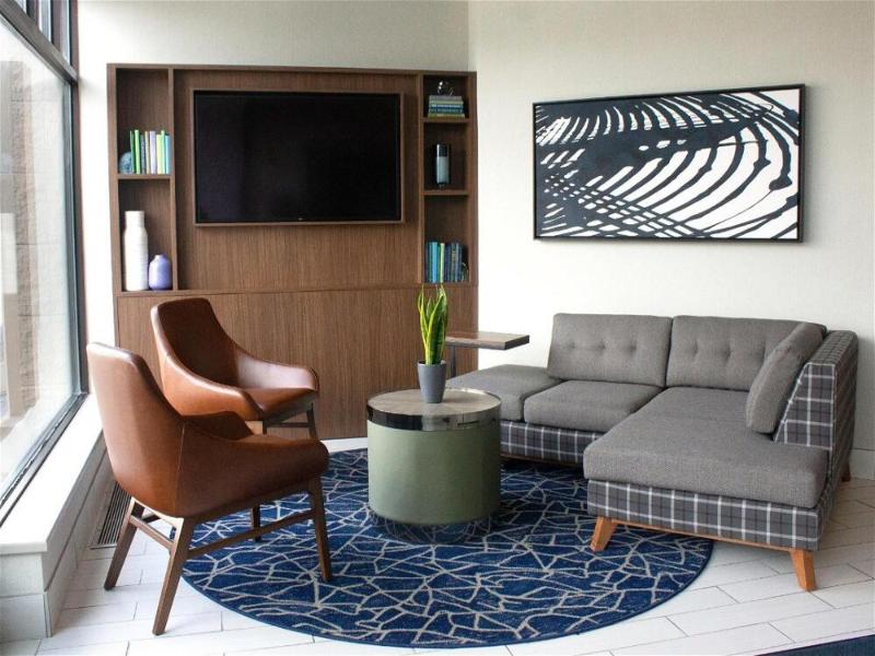 Holiday Inn Express & Suites Boston - Cambridge image