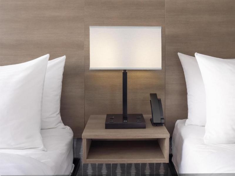The Midtown Hotel MOD Collection by Sonesta image
