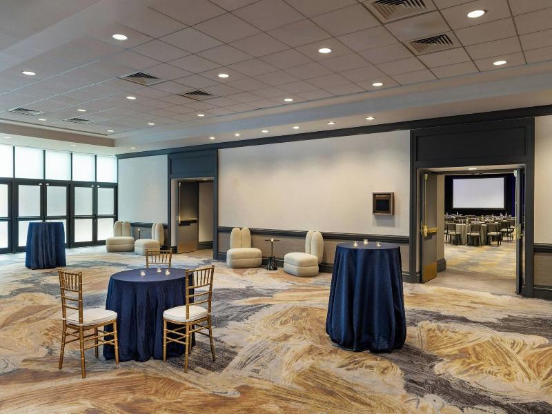 Sheraton Boston image