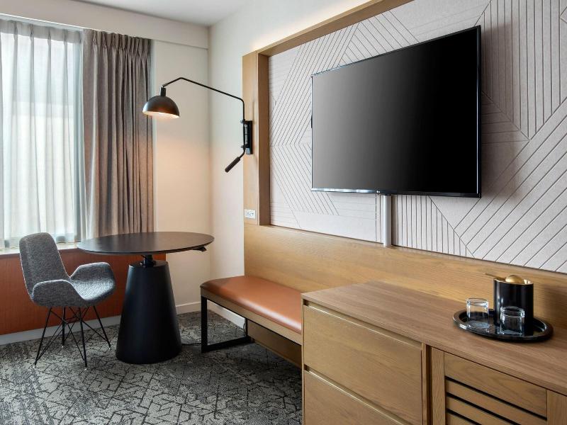 Sheraton Boston image