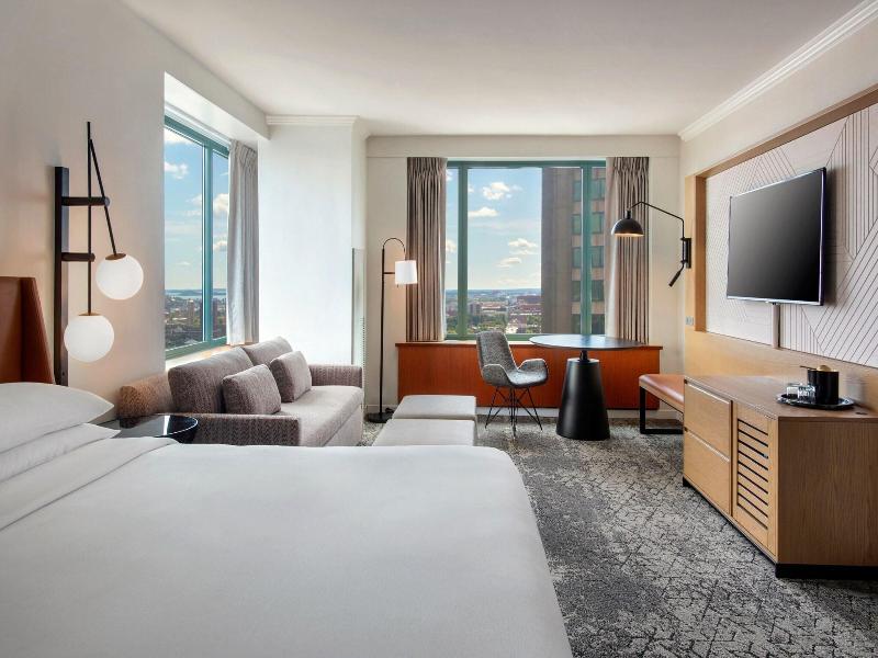 Sheraton Boston image