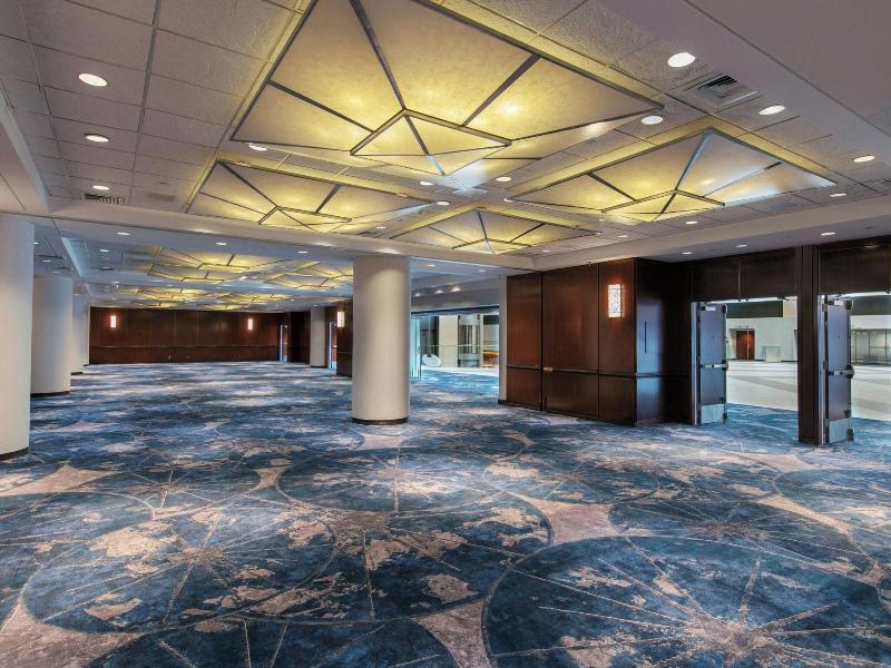 New York Marriott Marquis image