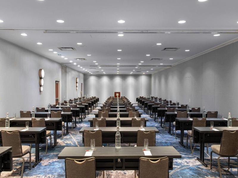 New York Marriott Marquis image