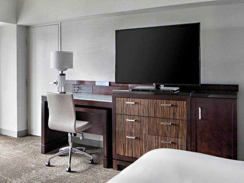 New York Marriott Marquis image