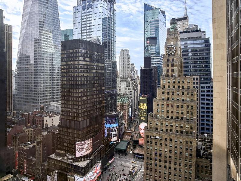 New York Marriott Marquis image