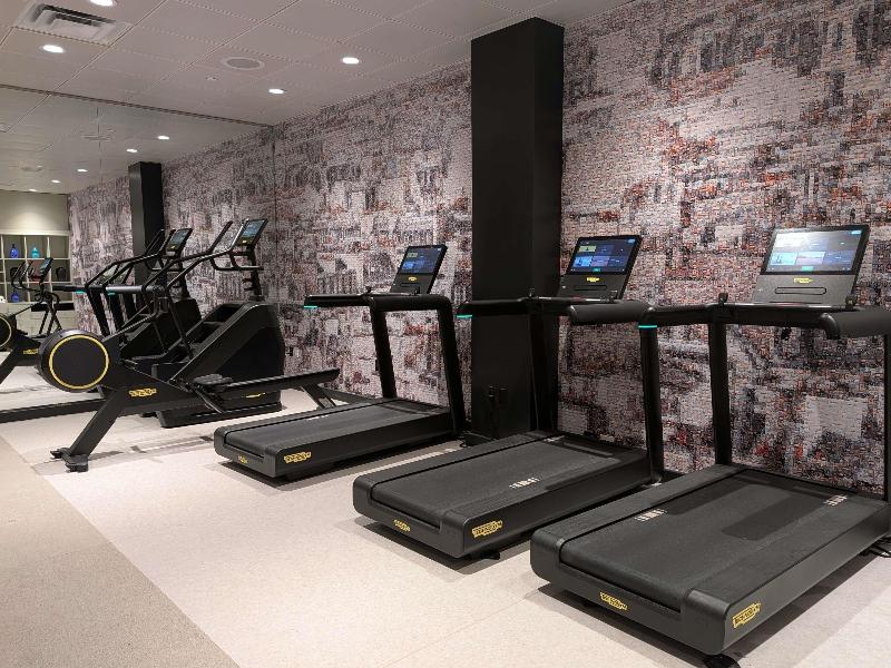 Sofitel New York image