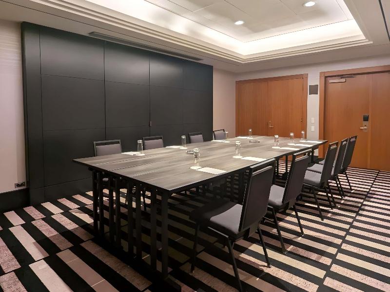 Sofitel New York image