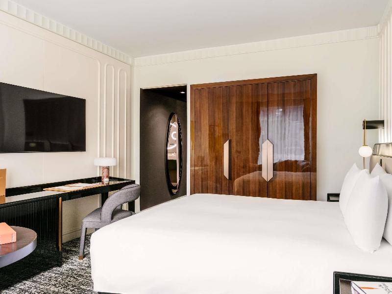Sofitel New York image