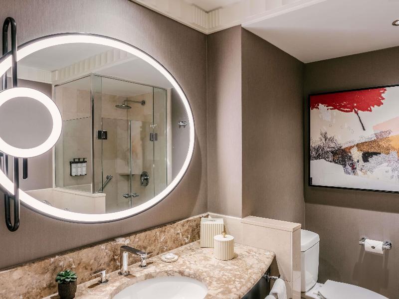 Sofitel New York image