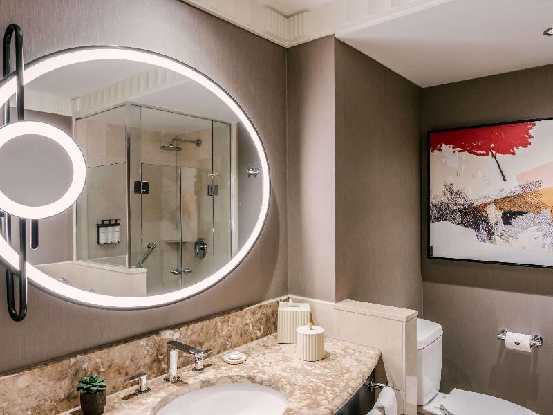 Sofitel New York image