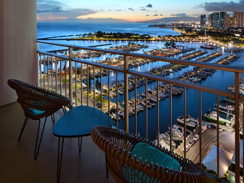 Ilikai Hotel & Luxury Suites image