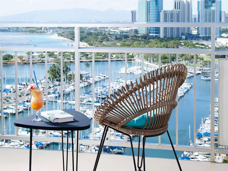 Ilikai Hotel & Luxury Suites image