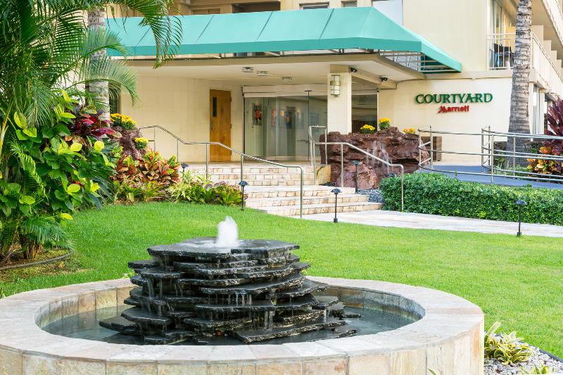 Courtyard by Marriott Waikiki Beach
