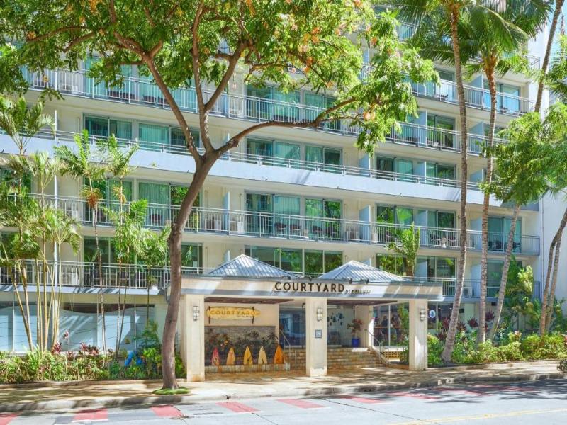 Courtyard by Marriott Waikiki Beach — general view
