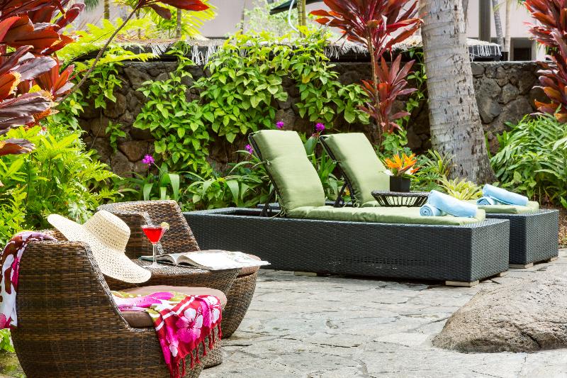 Courtyard by Marriott Waikiki Beach