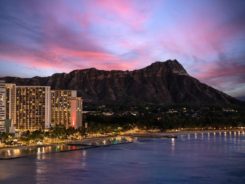 Waikiki Beach Marriott Resort & Spa image