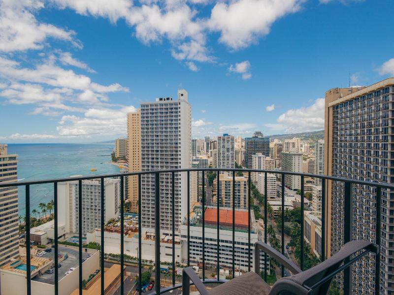 Waikiki Beach Marriott Resort & Spa image