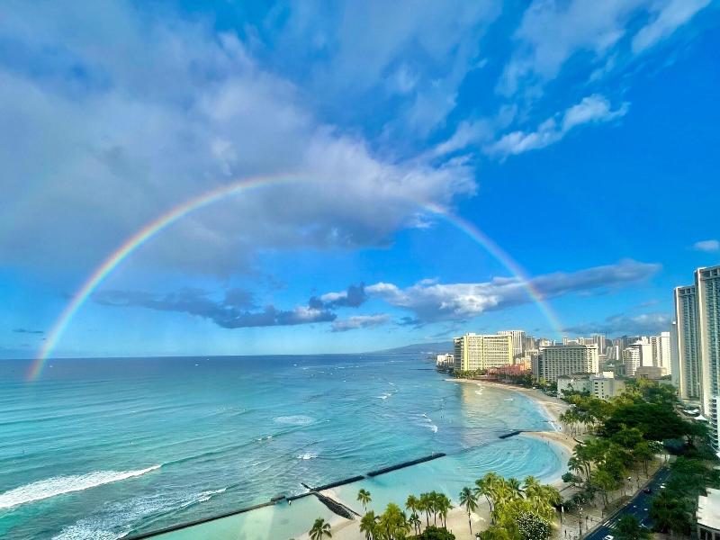 Waikiki Beach Marriott Resort & Spa image