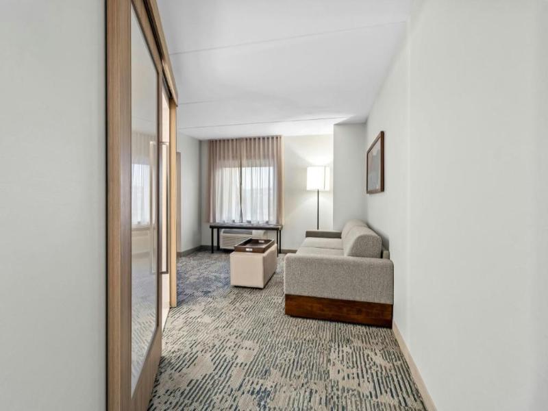 Springhill Suites Pittsburgh Airport image