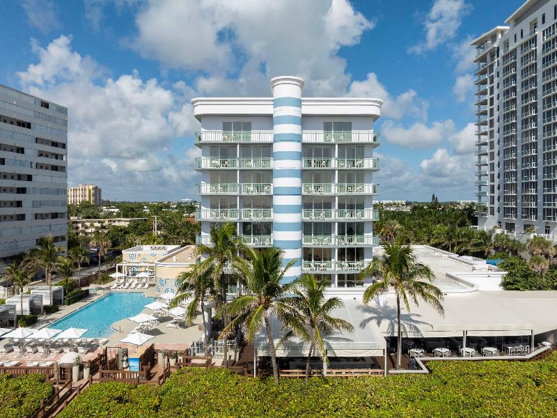 The Singer Oceanfront Resort, Curio Collection — exterior view